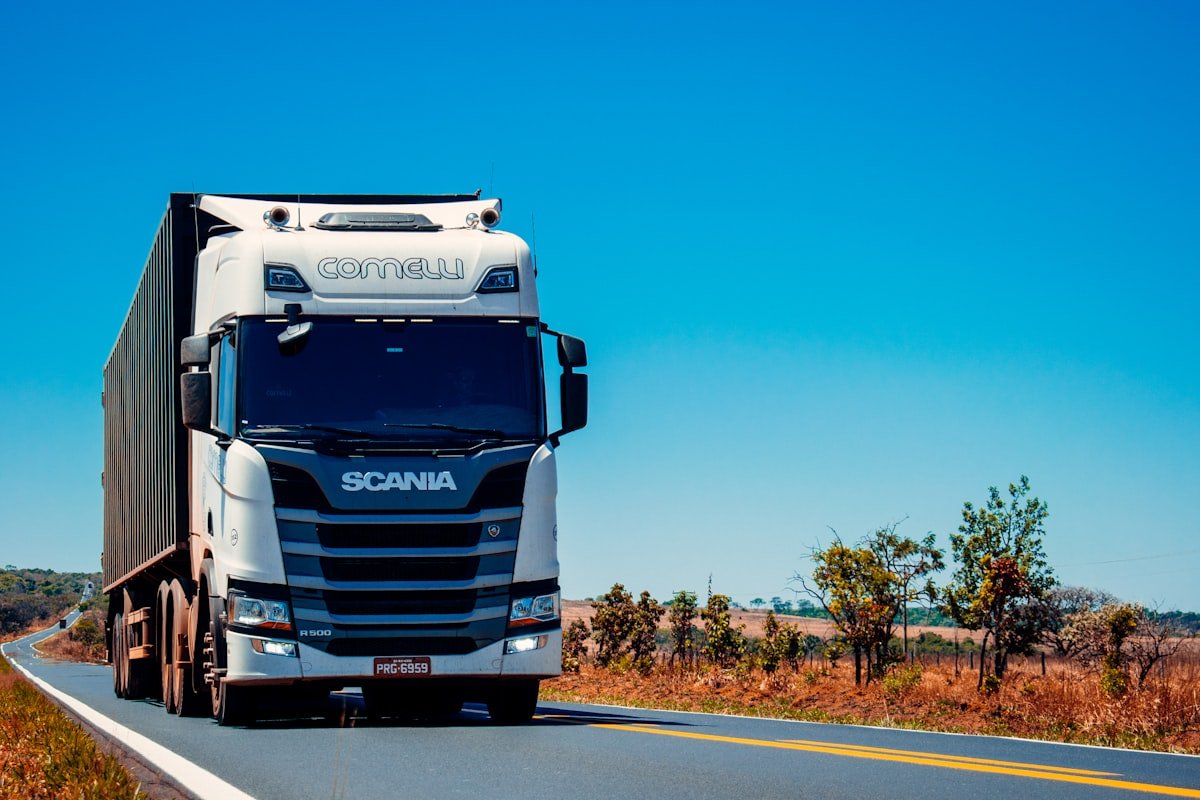 Semi truck on highway — Fleet Ops professional truck dispatch services